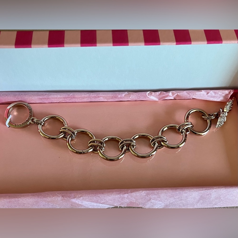 HP 🥳💥 Victoria's Secret Vintage Angel Wings Bracelet New with Tags